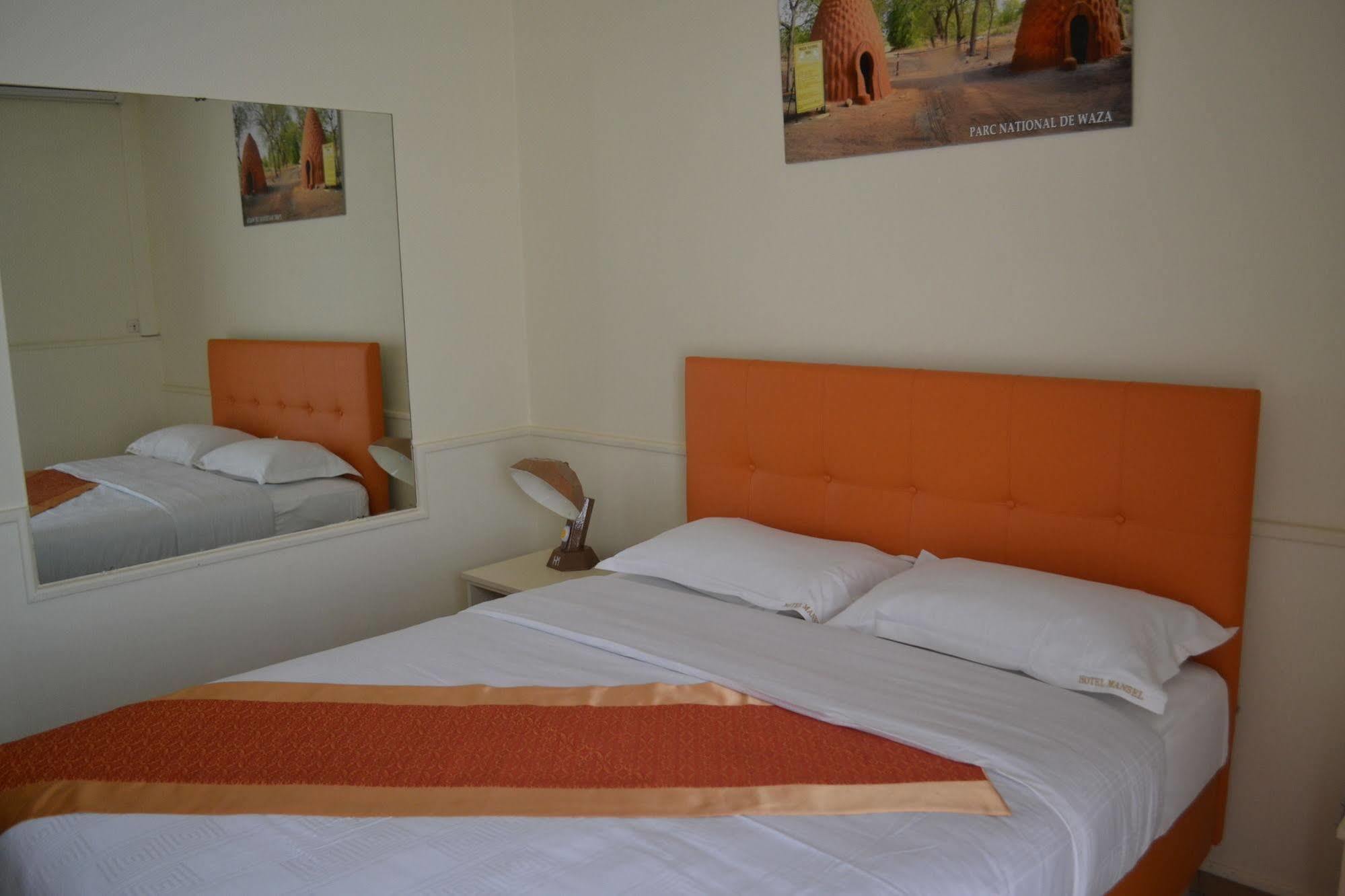 Hotel Mansel Yaoundé Dış mekan fotoğraf
