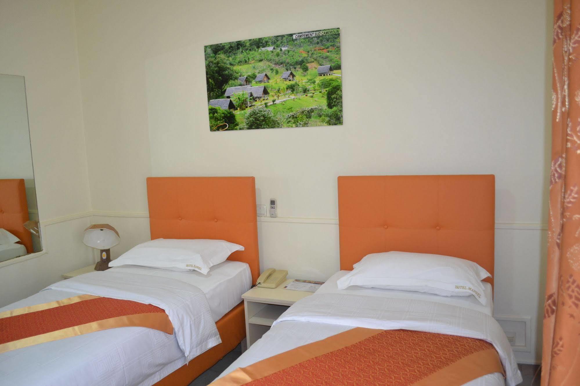 Hotel Mansel Yaoundé Dış mekan fotoğraf