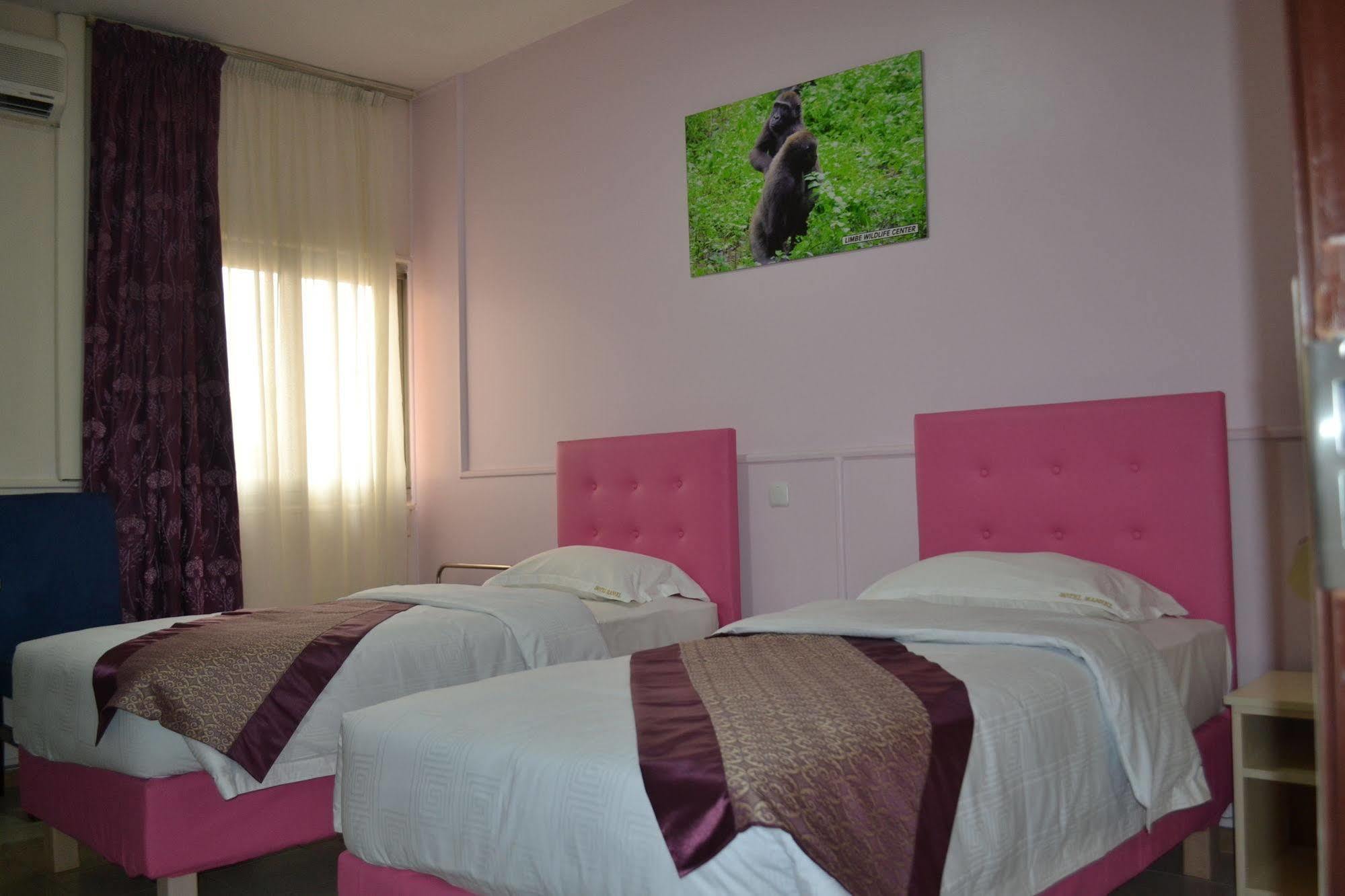 Hotel Mansel Yaoundé Dış mekan fotoğraf